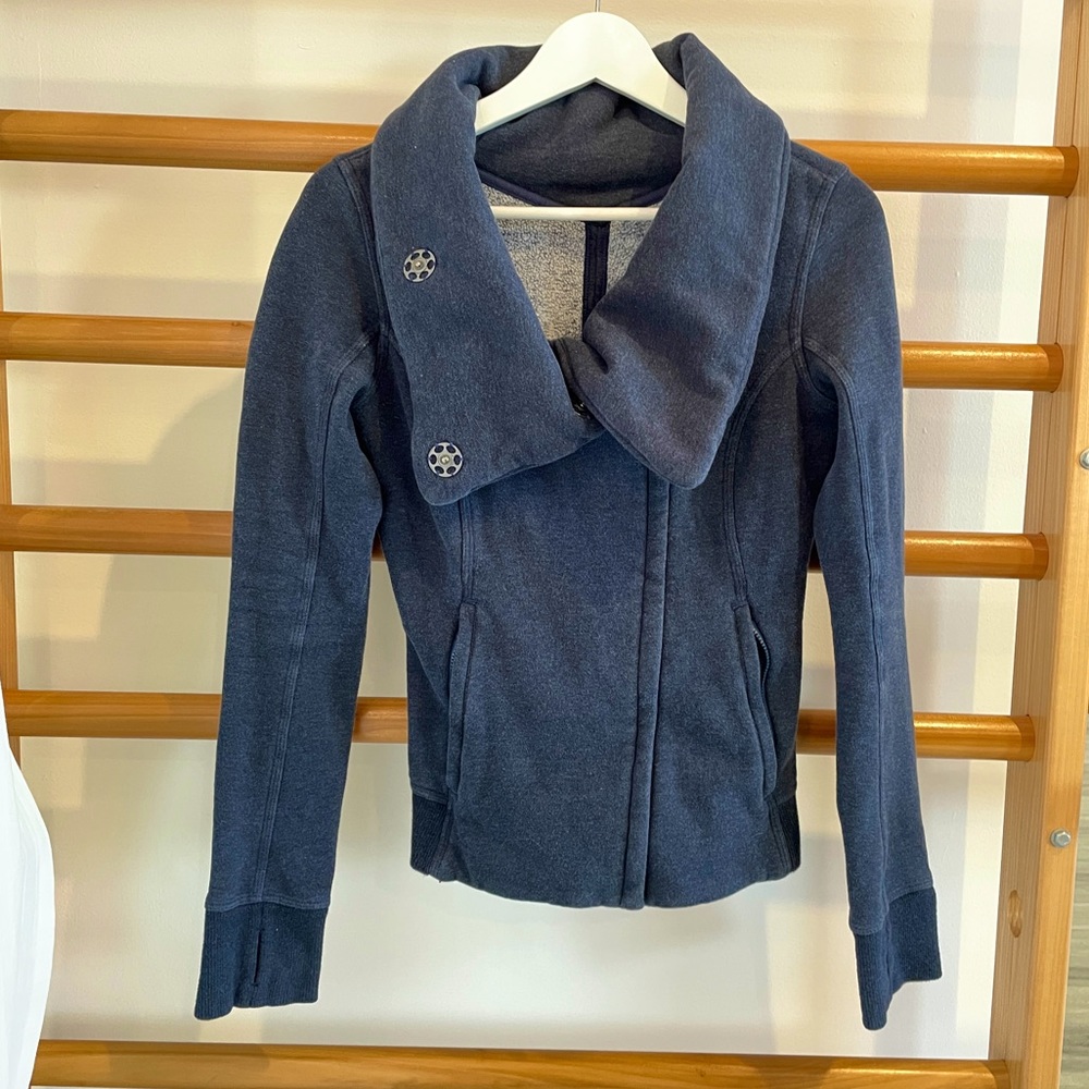 Lululemon Wrap Cowl Neck Sweatshirt Size 4